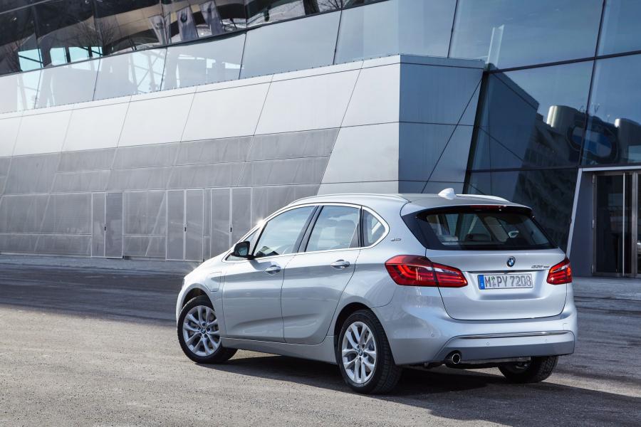 BMW 225xe Active Tourer (F45) 2016 года  (WW) (фото 30 из 50)